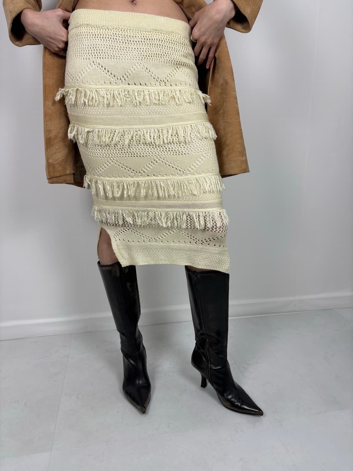 TASSEL LAYERED KNIT MIDI SKIRT 상품이미지2