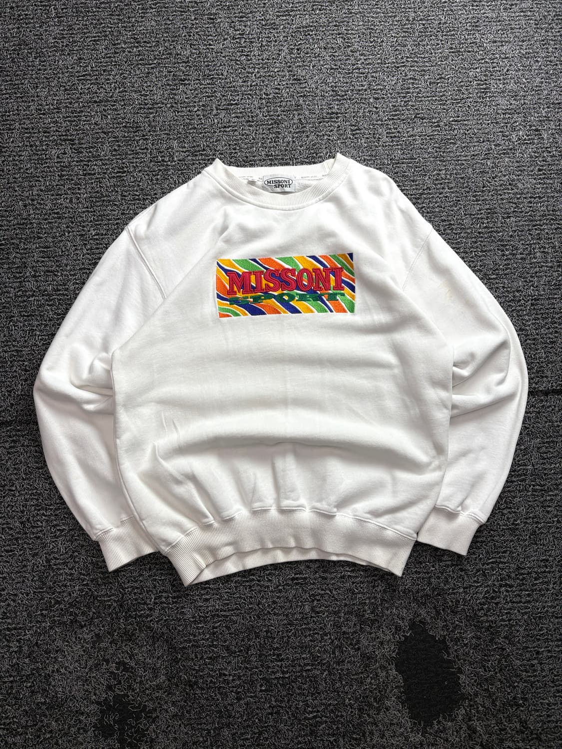 00s 미쏘니 아카이브 빅로고 크루넥 스웻 셔츠 3149 상품이미지2