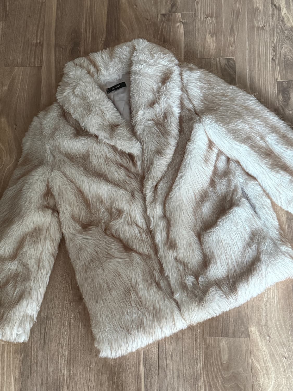 (새상품) 애즈유아 벨티드 코지 퍼 자켓 베이지 상품이미지1