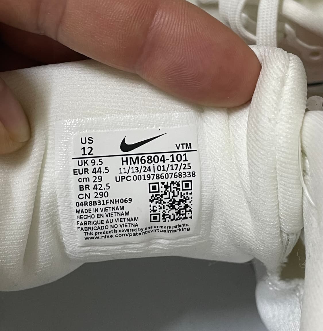 나이키 보메로 18W - 서밋 화이트 (남자 285) 상품이미지5