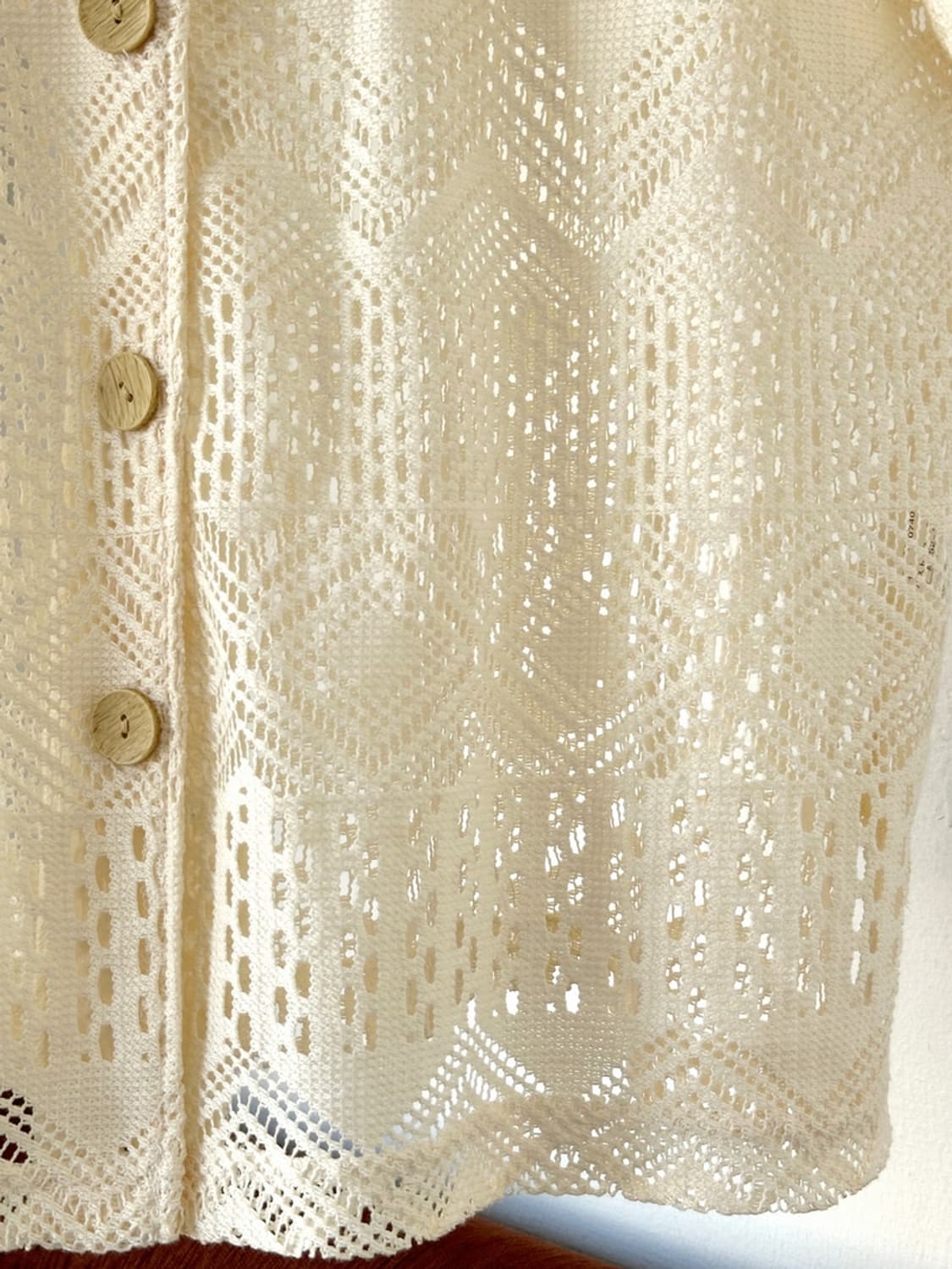 Cotton blend punch knit button top 상품이미지4