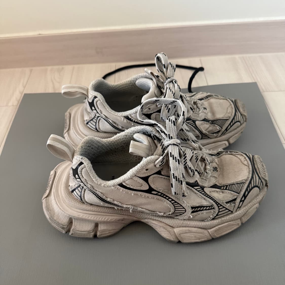 발렌시아가 3xl 36 사이즈 상품이미지3