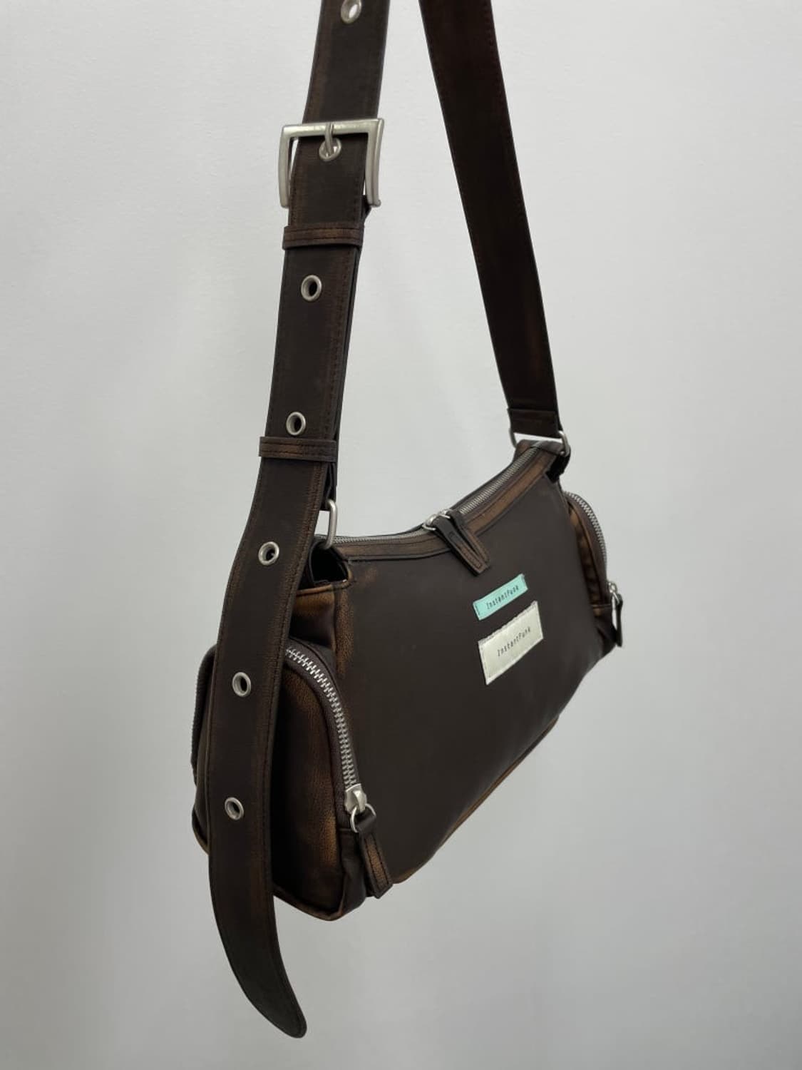 인스턴트펑크 빈티지 에코 레더 숄더백 상품이미지8