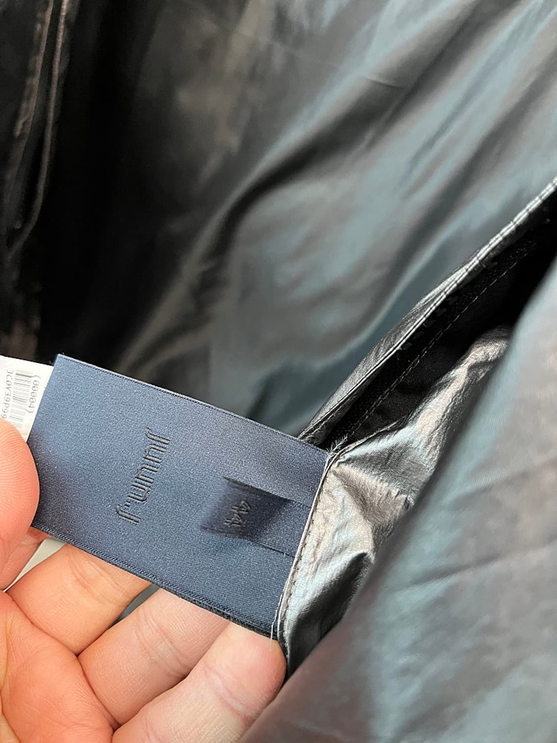 100-105) 준지 메탈릭 오버 다운패딩  상품이미지9