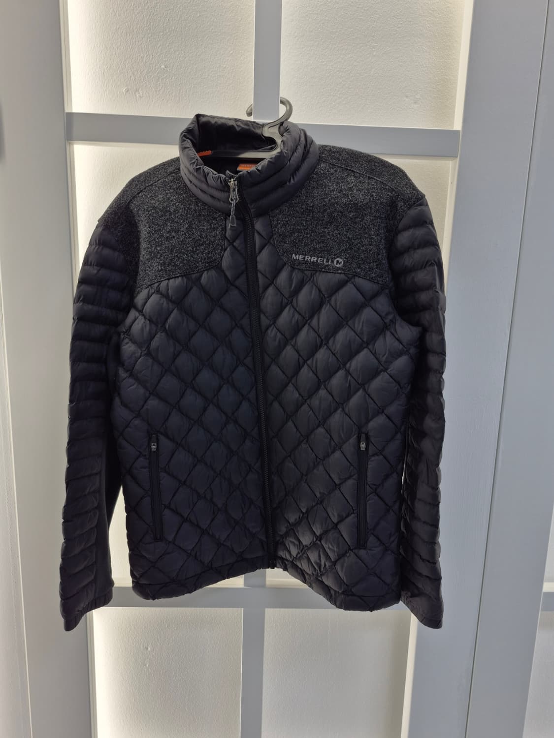 머렐 정품 오리털경량패딩 100사이즈 팝니다 상품이미지1