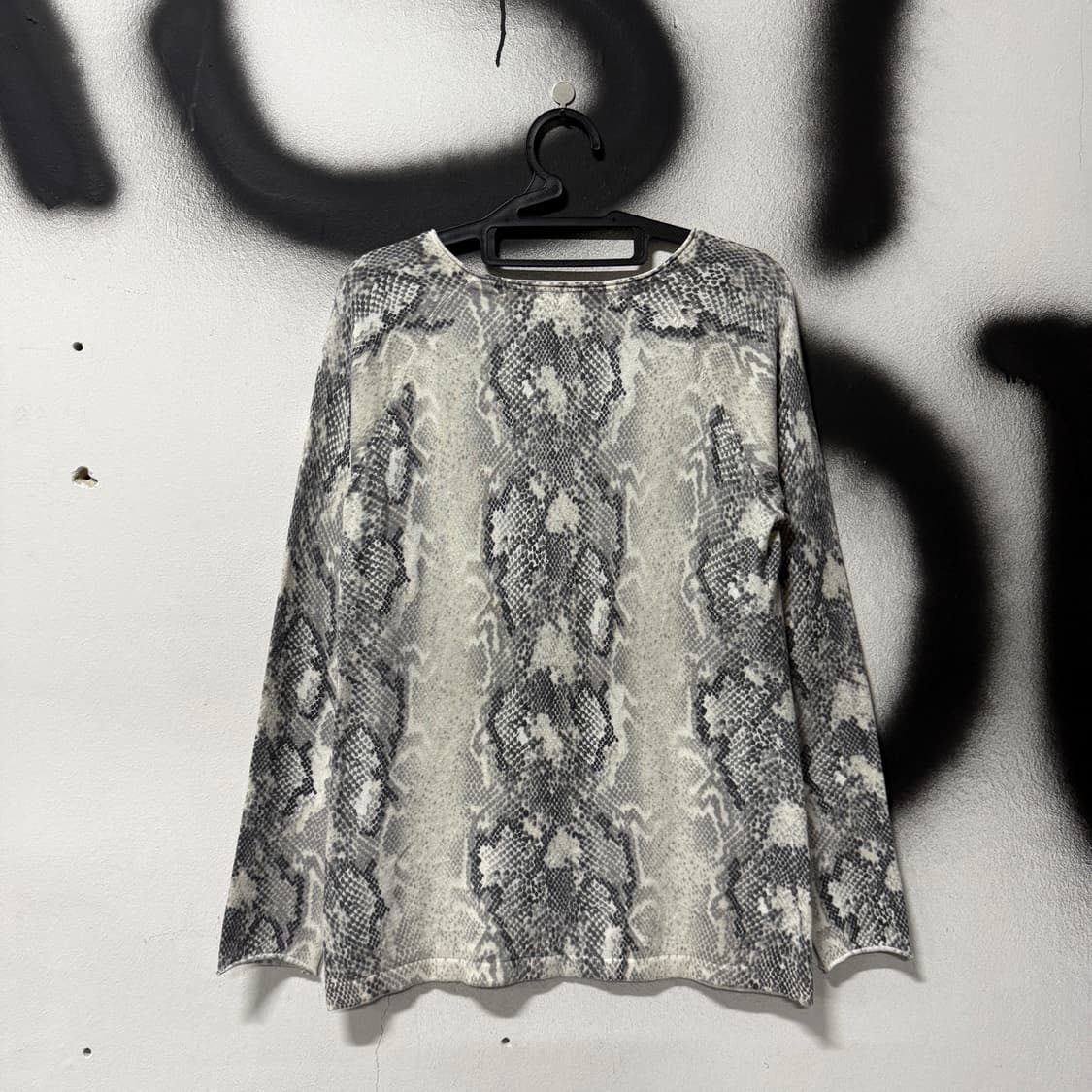 VTG 빈티지 그레이 파에톤 파이톤 애니멀 패턴 롱슬리브 상품이미지2