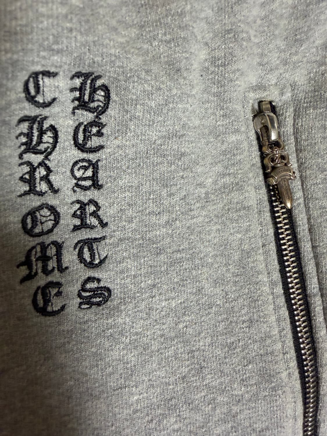 (L) 크롬하츠 스크롤 로고 스웻 쇼츠 반바지 그레이 상품이미지5