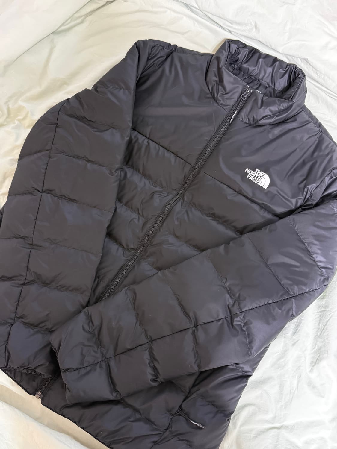 노스페이스 경량패딩 상품이미지1