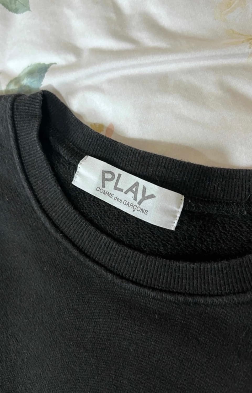꼼데가르송 맨투맨 블랙 상품이미지5