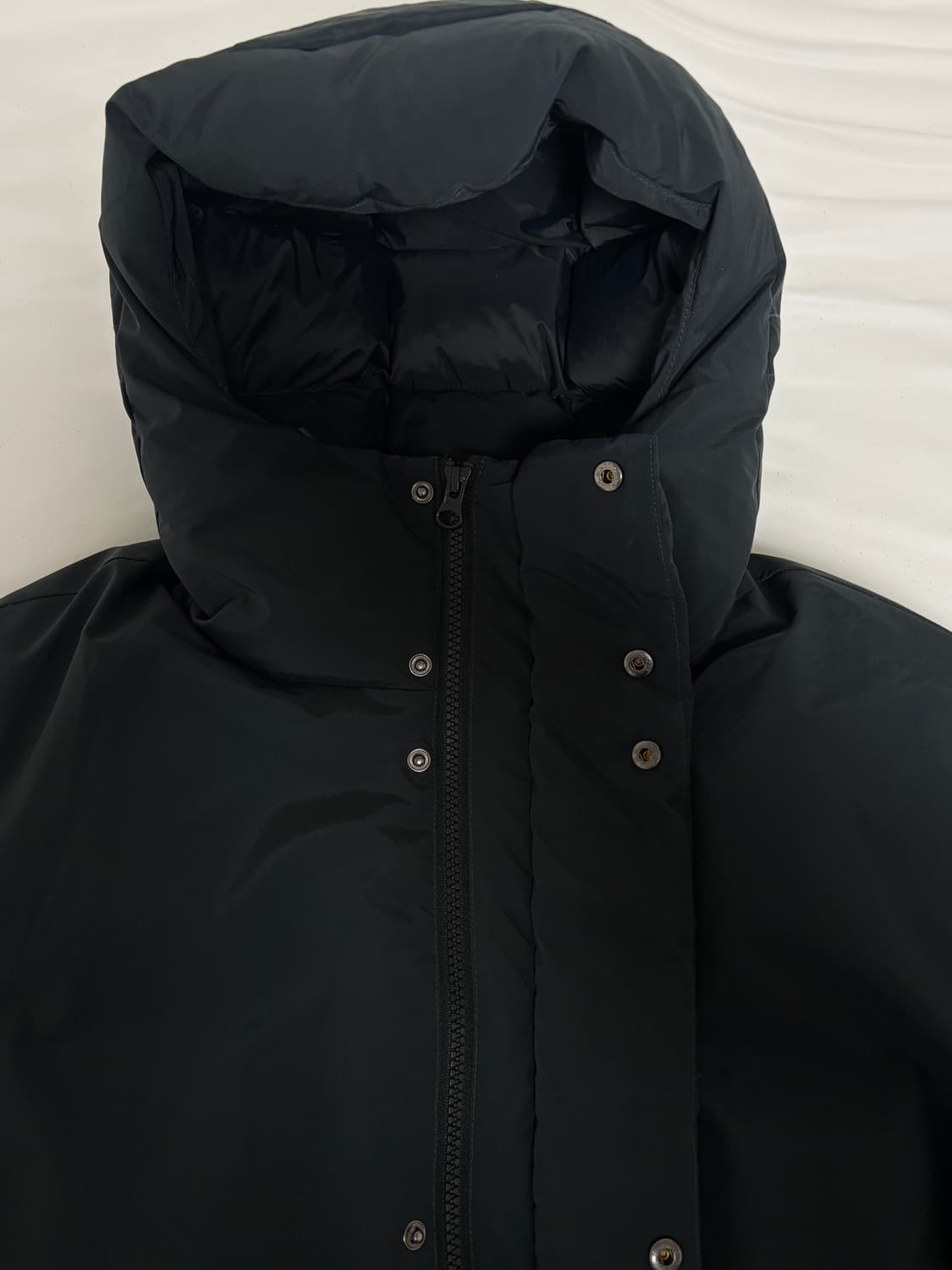 노매뉴얼 클라우드 쉘 덕다운 차콜 S 상품이미지6