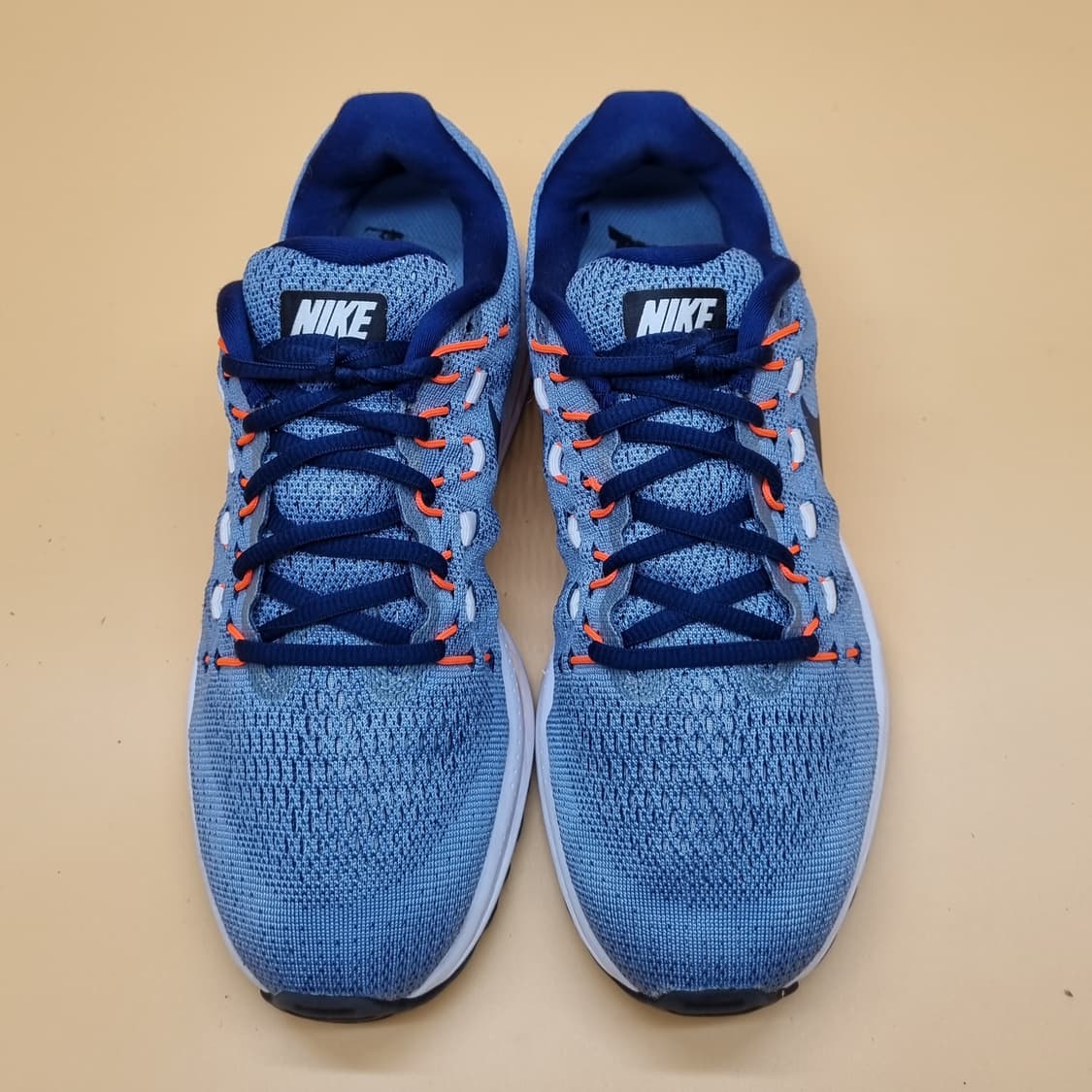 나이키 에어 줌 보메로12 운동화250  상품이미지2