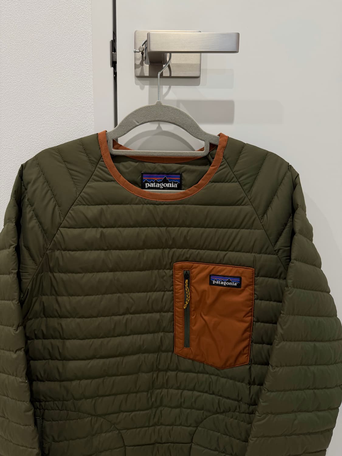 파타고니아 패딩 다운 크루넥  상품이미지2