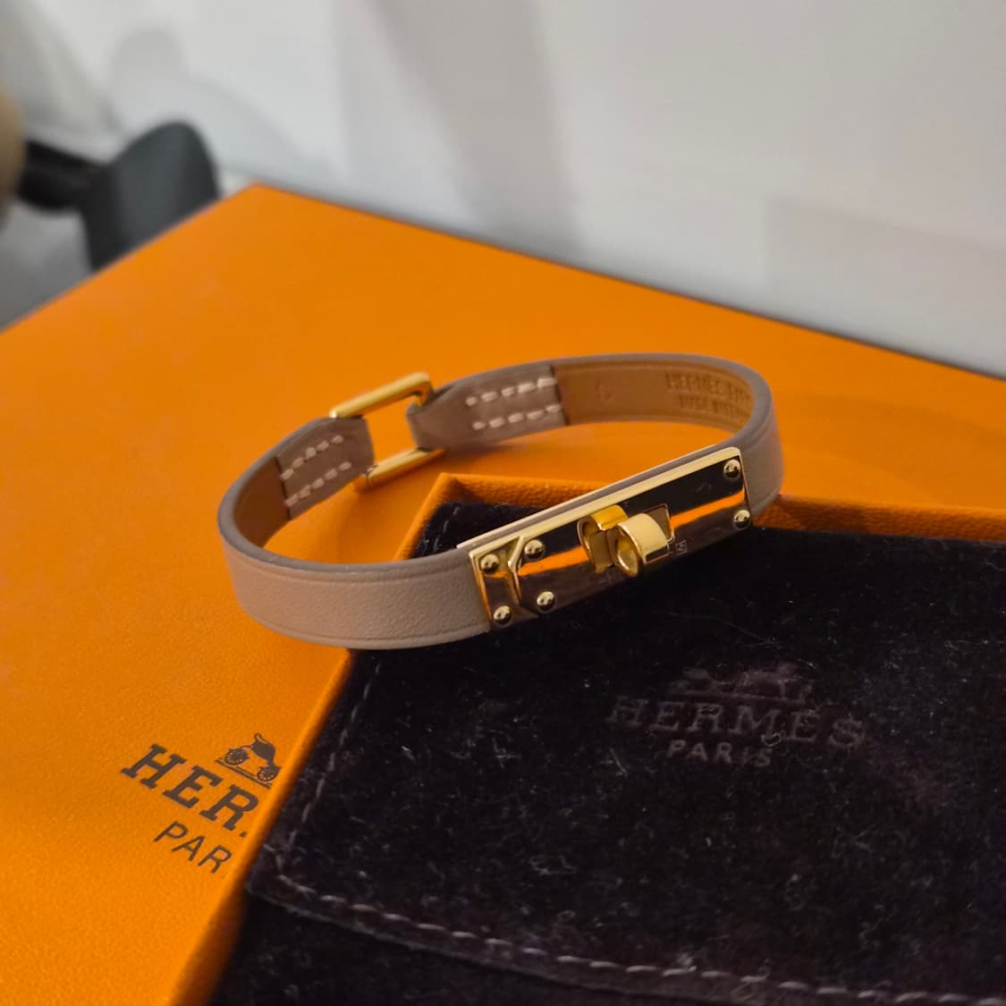 에르메스 마이크로 켈리 팔찌 베이지 금장 S 상품이미지1
