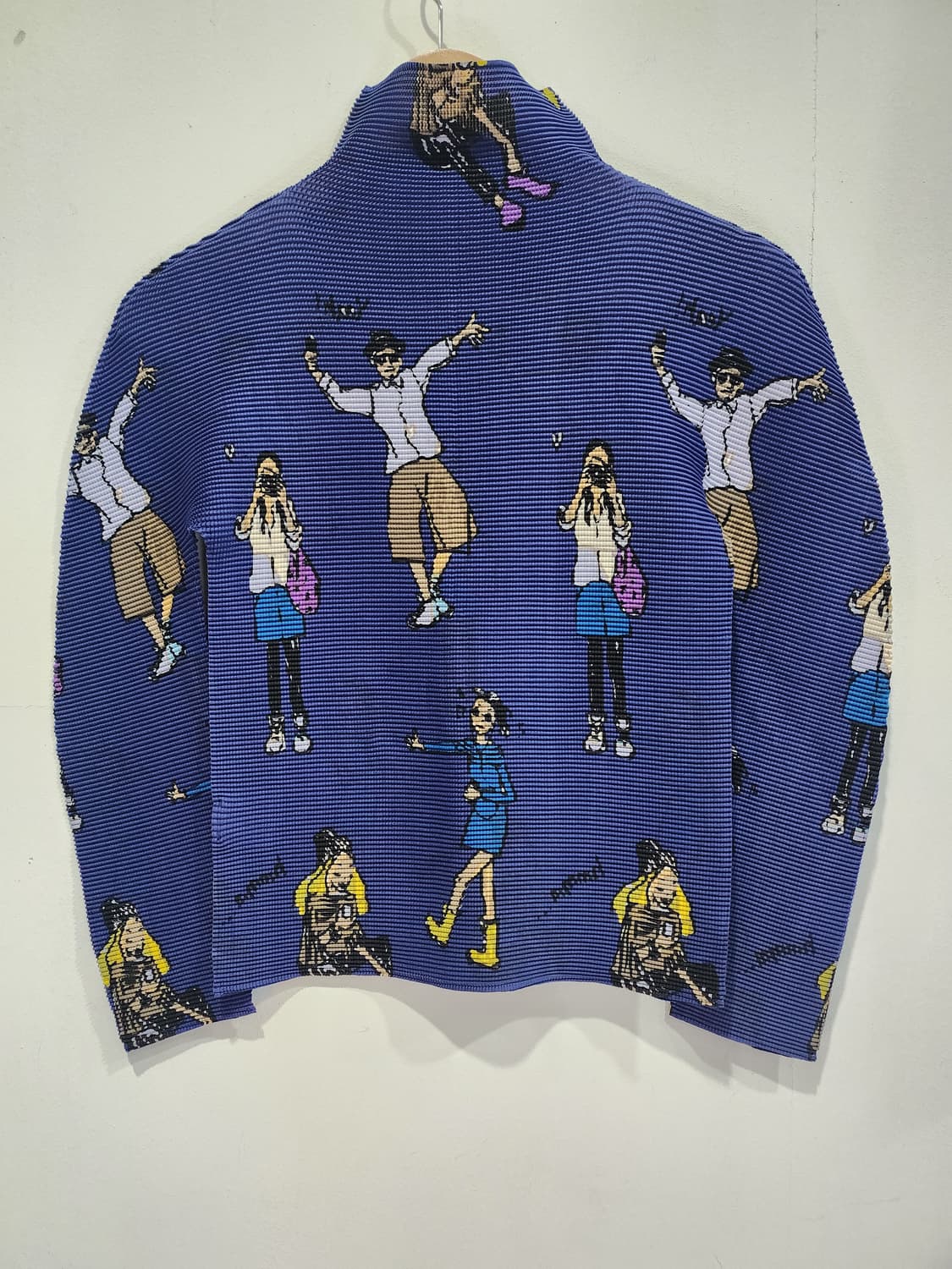 ISSEY MIYAKE me 플리츠 그래픽 스웨터 프리사이즈 정품 상품이미지2