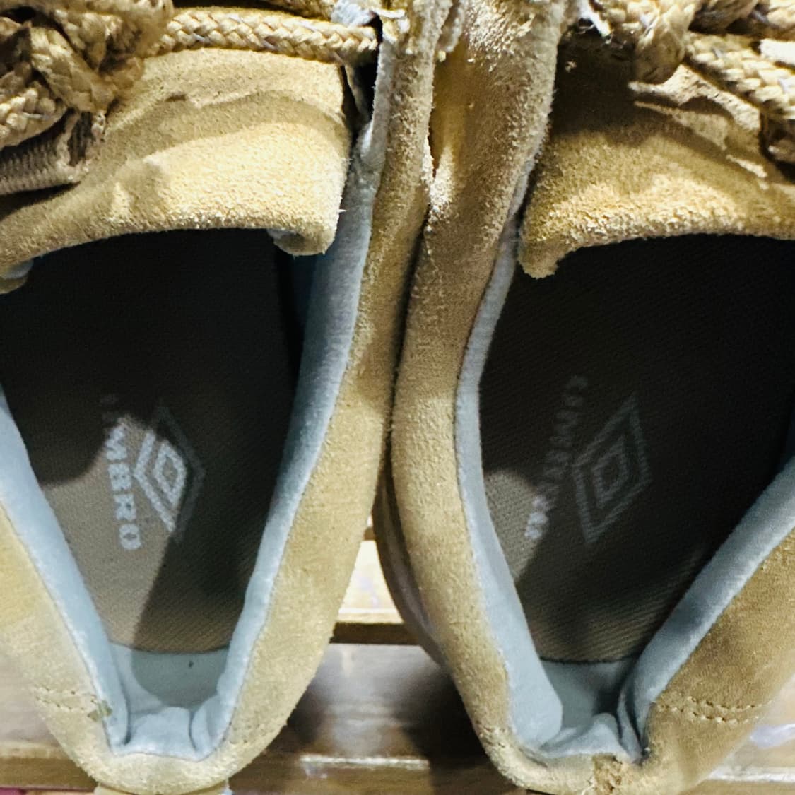 250) 엄브로 신발 남녀공용 스니커즈 스웨이드 모카신 상품이미지8