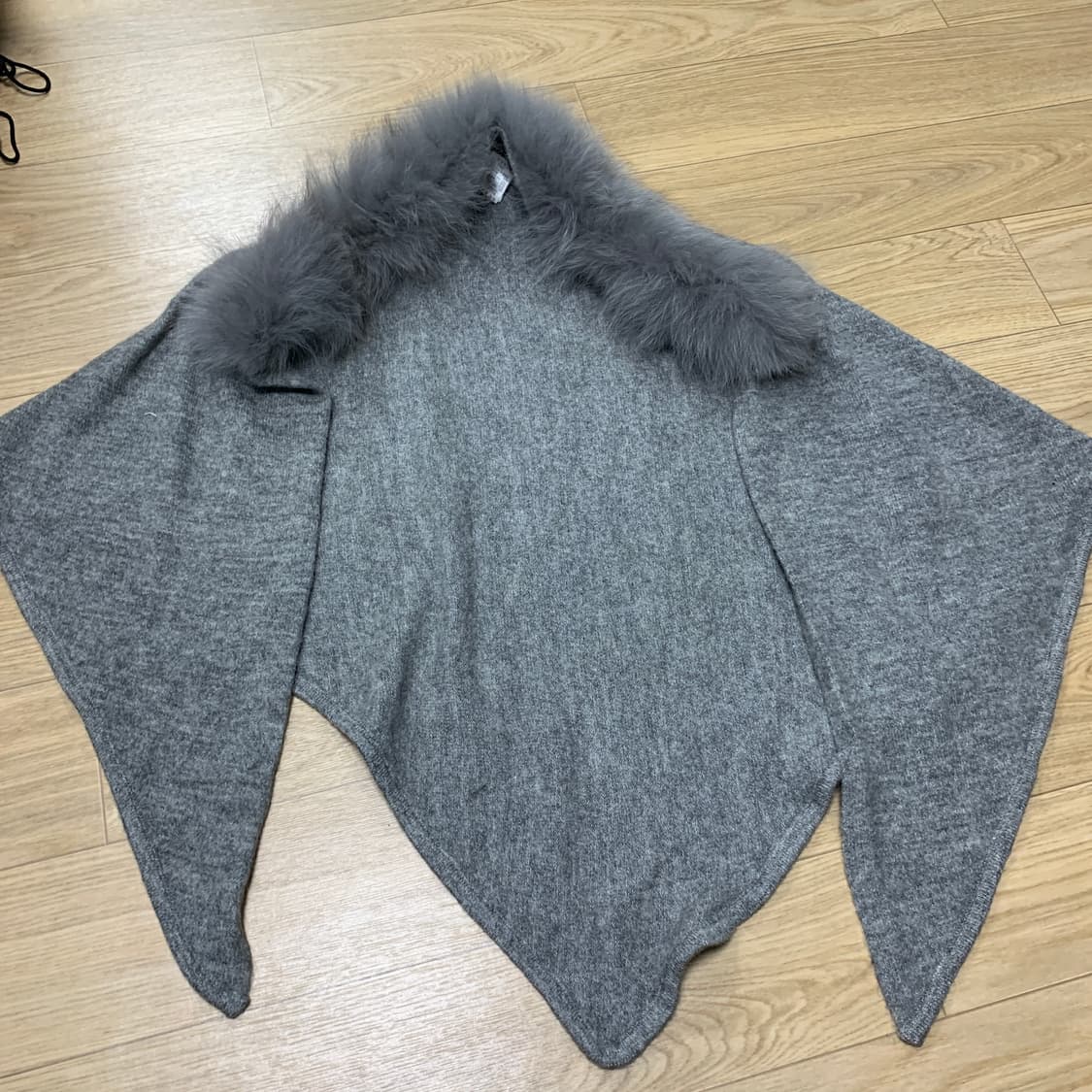 Mariani 마리아니 폭스퍼 후드 머플러 상품이미지4