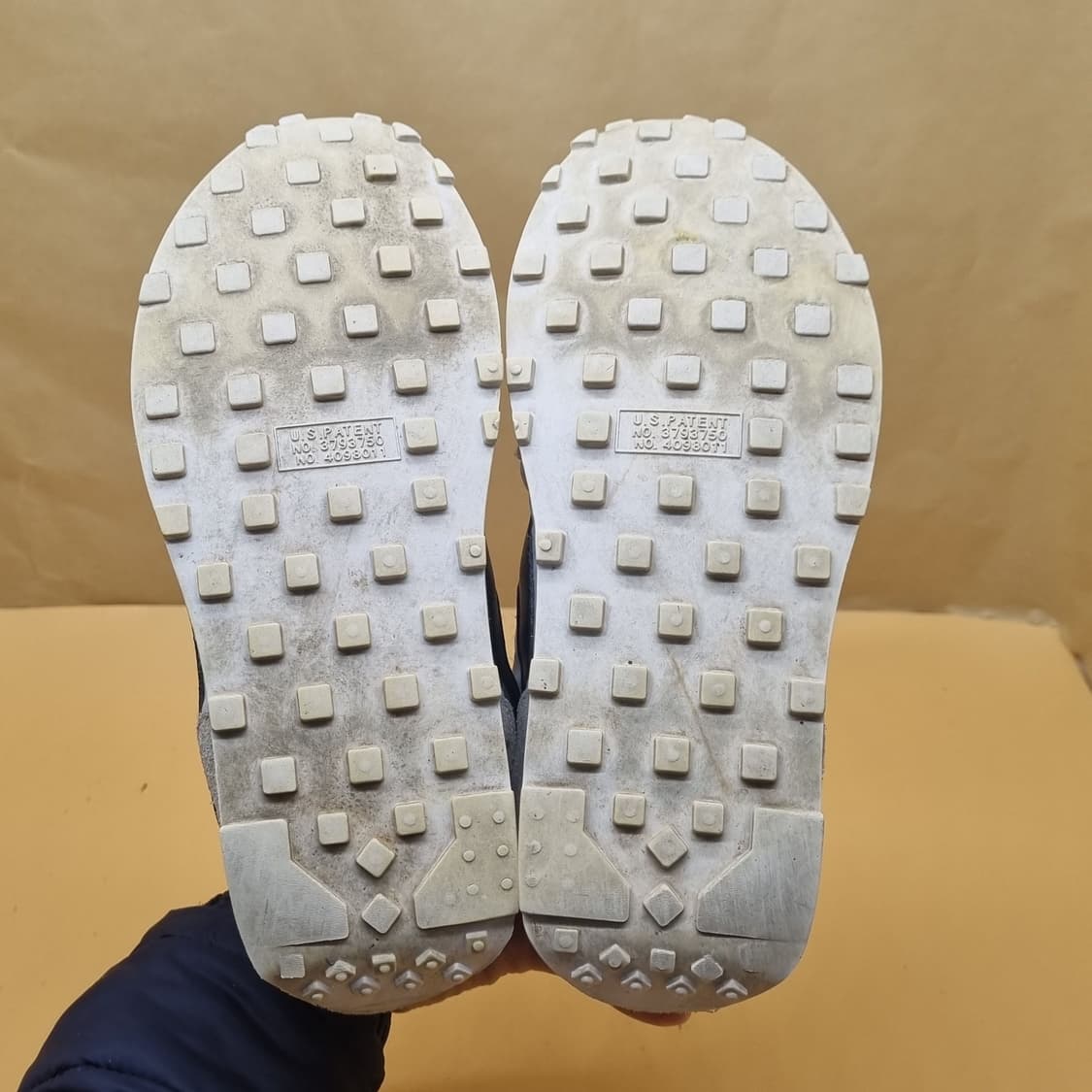 나이키 데이브레이크 흰/검 여성운동화230. 상품이미지3