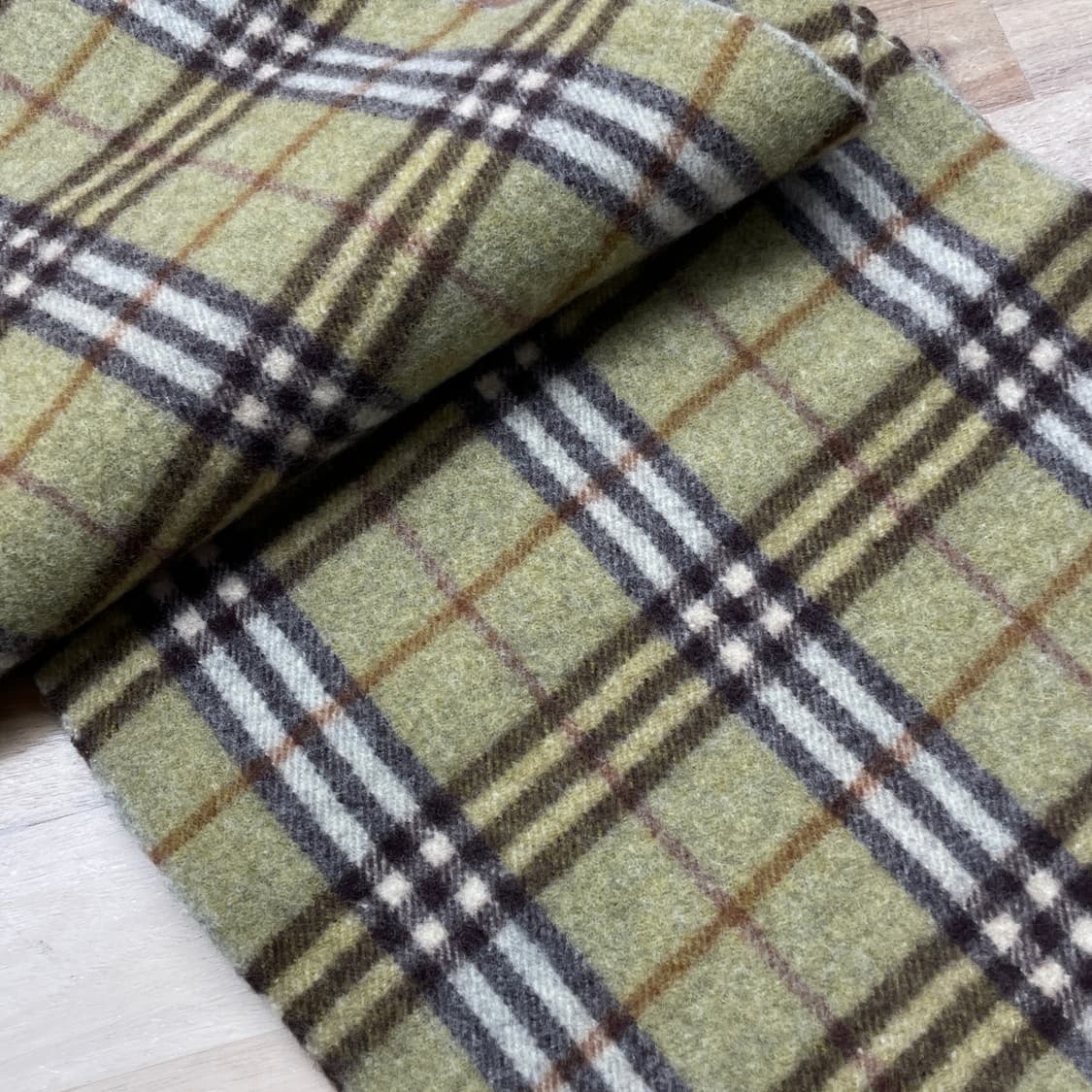 버버리 램스울 머플러 목도리 카키 상품이미지3