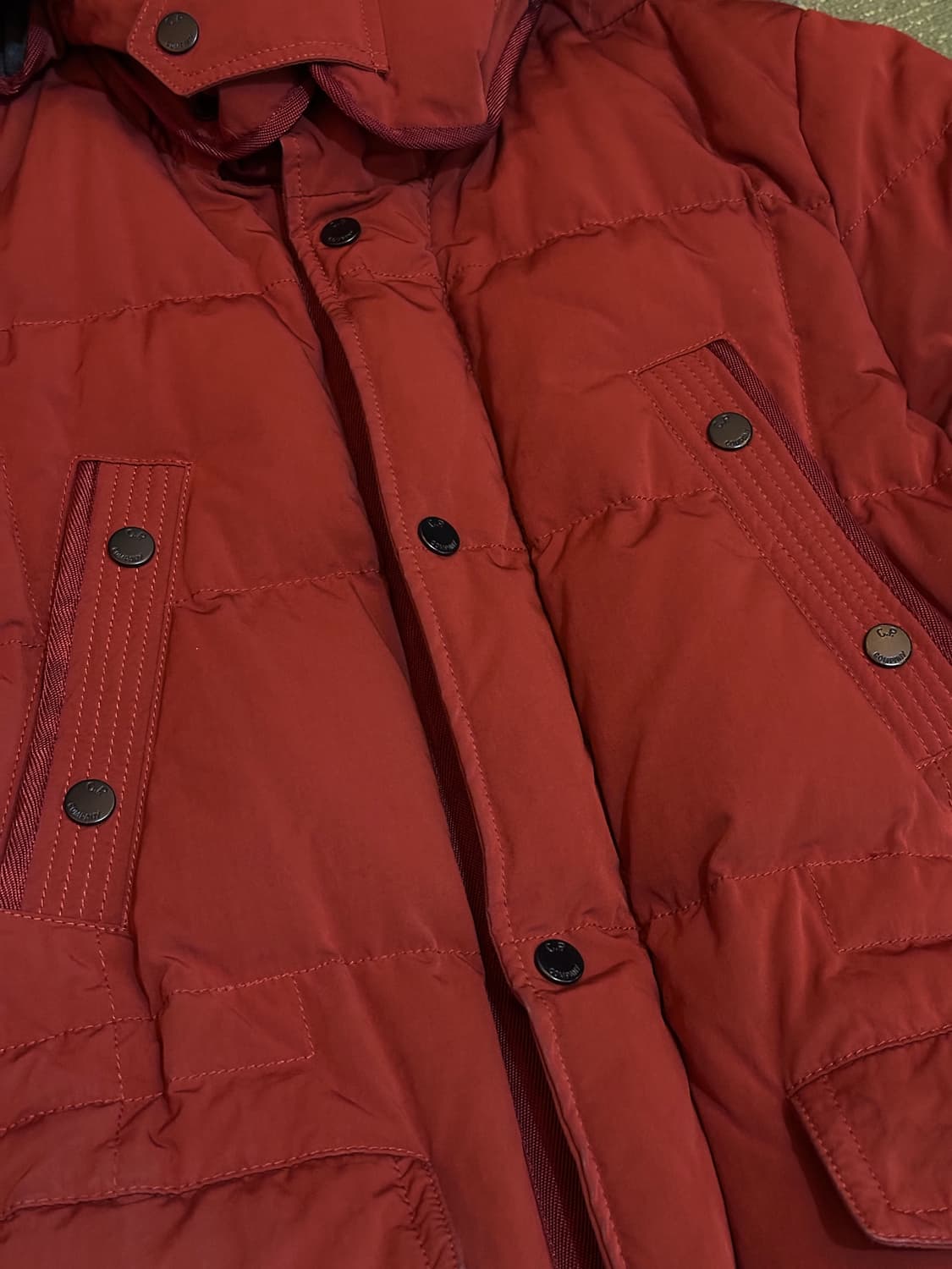 cp컴퍼니 덕 다운 고글  패딩  상품이미지2