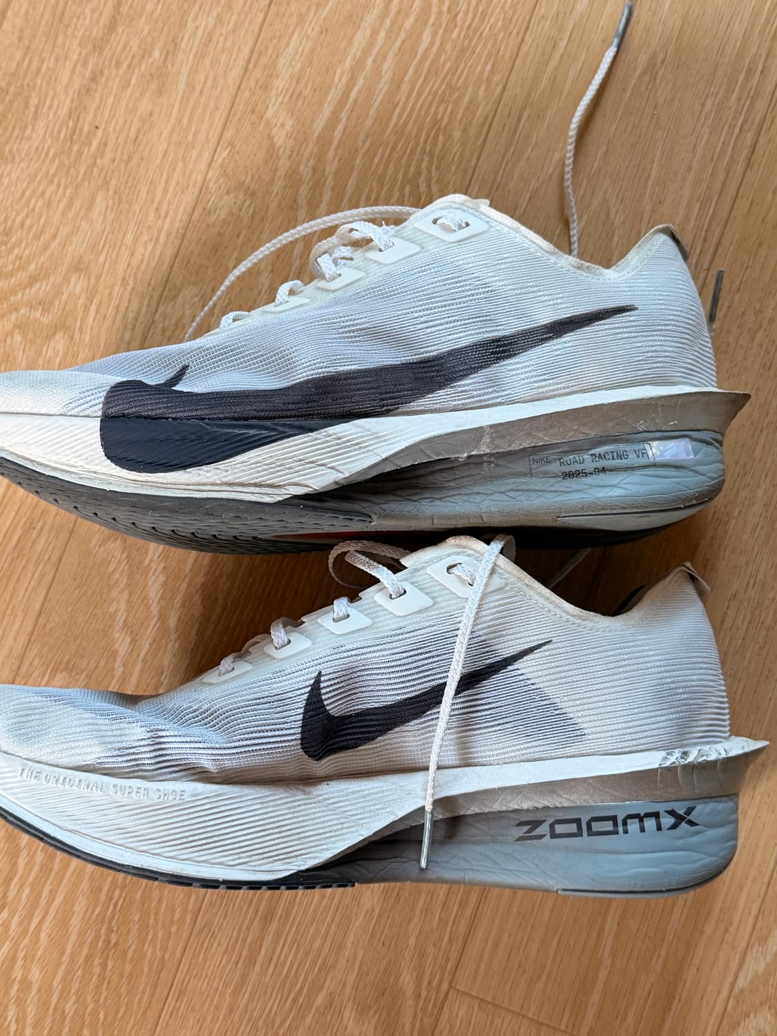 나이키 베이퍼플라이4 러닝화 265 상품이미지3