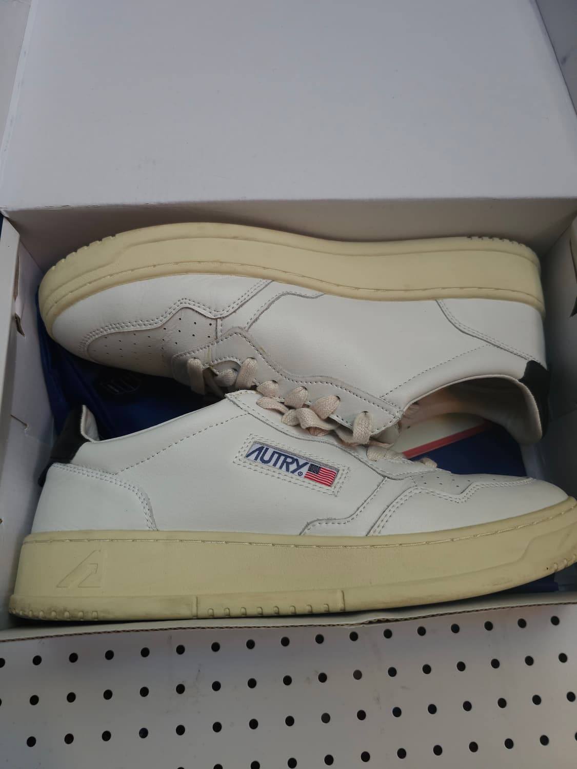 오트리 메달리스트 상품이미지2