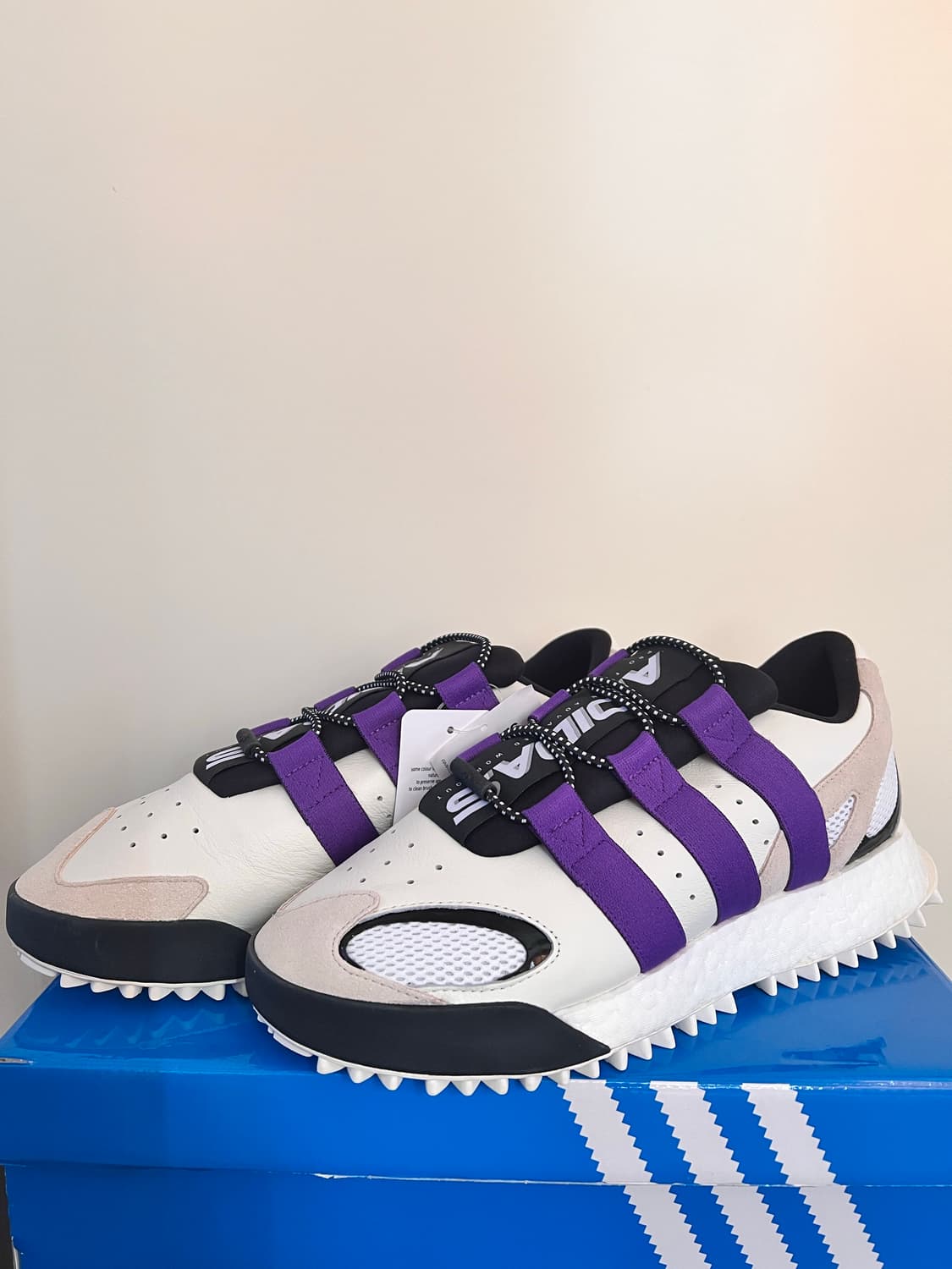 아디다스 알렉산더 왕 콜라보 왕바디 운동화 새상품 상품이미지4