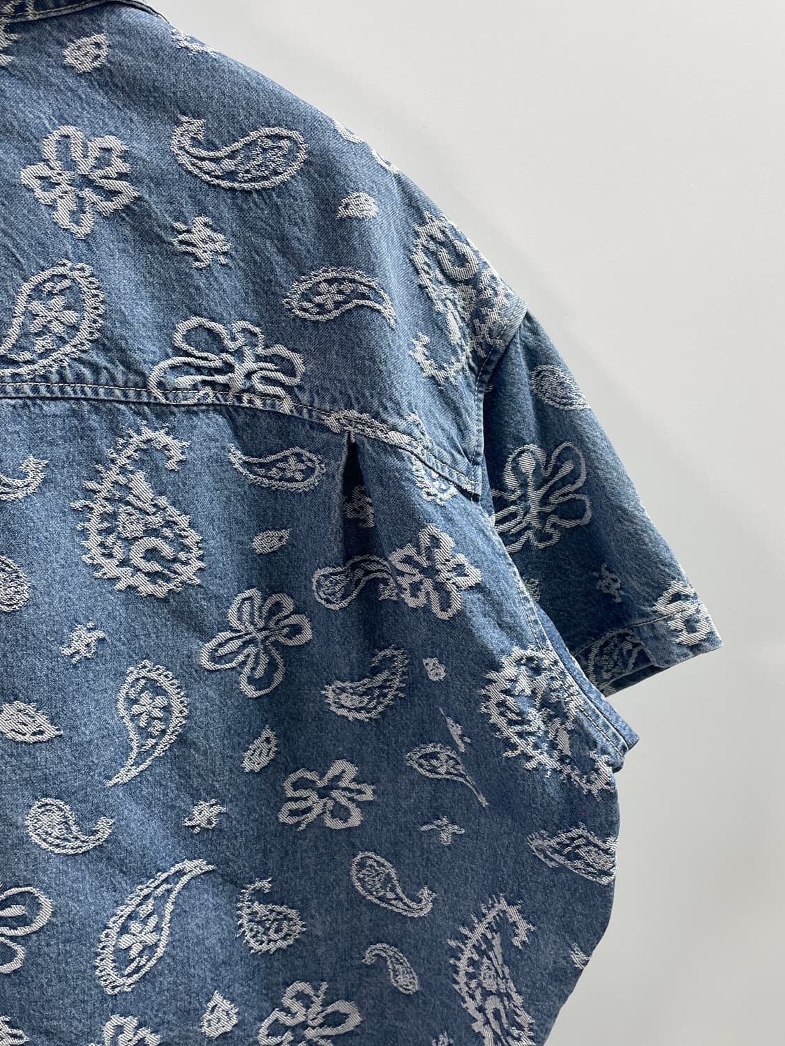 커스텀멜로우 데님 오픈카라 셔츠 (on.343) 상품이미지4