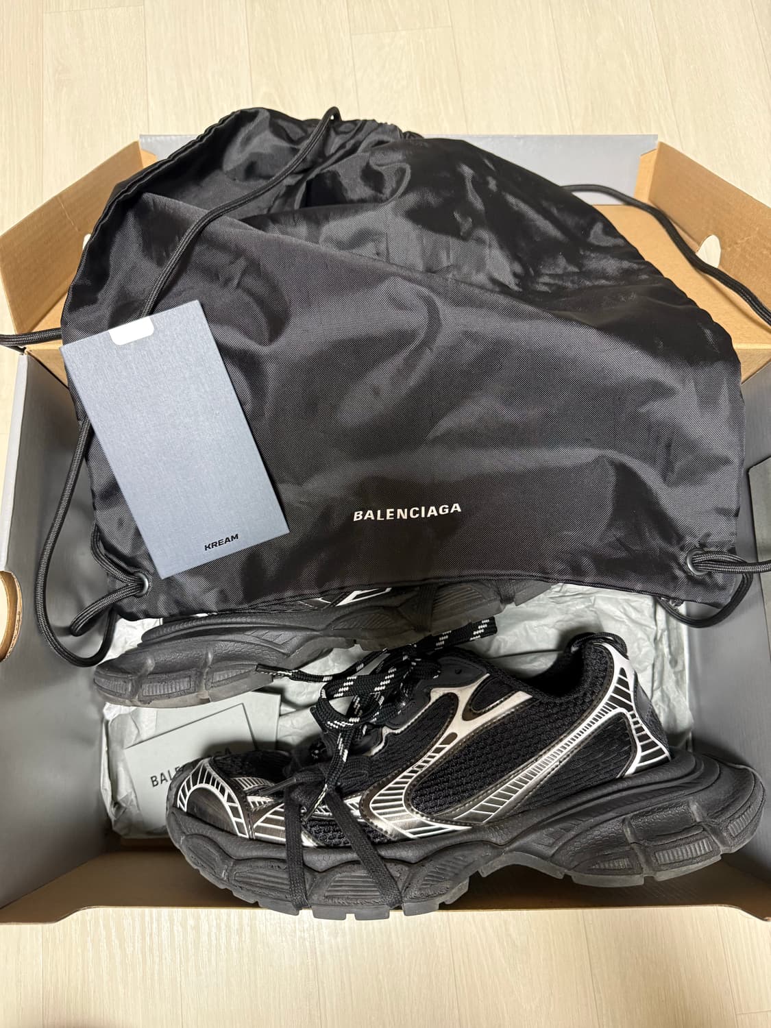 발렌시아가 3XL 스니커즈 블랙 42사이즈 상품이미지1