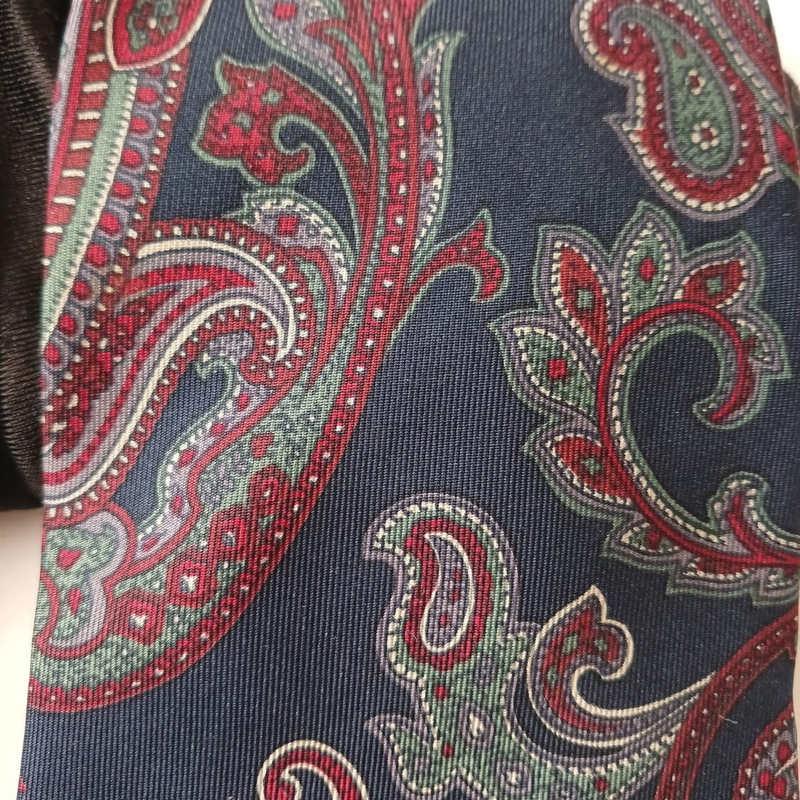 지방시 실크 네이비 페이즐리 넥타이 10.2cm A등급 A18911
 상품이미지6