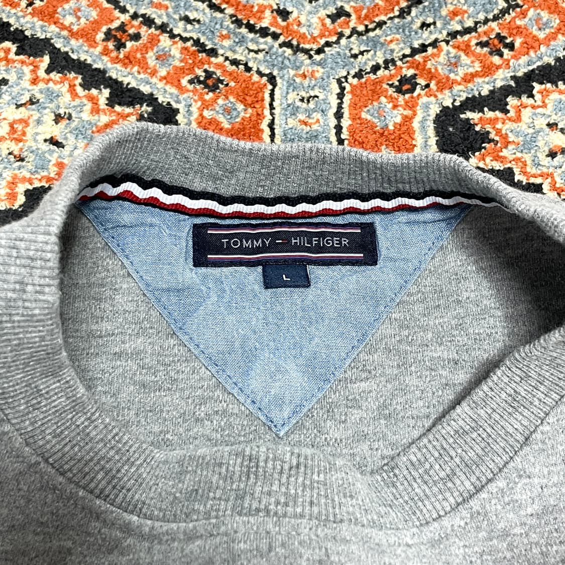 타미힐피거 그레이 코튼 맨투맨 남성L  상품이미지4