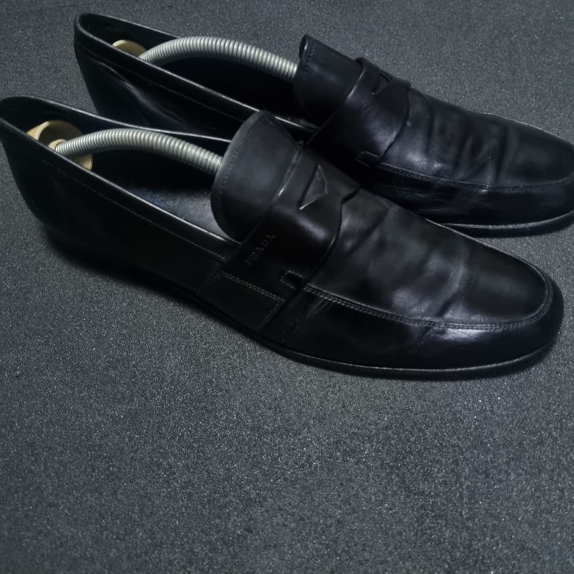 프라다 블랙 로퍼 uk9.5 상품이미지4