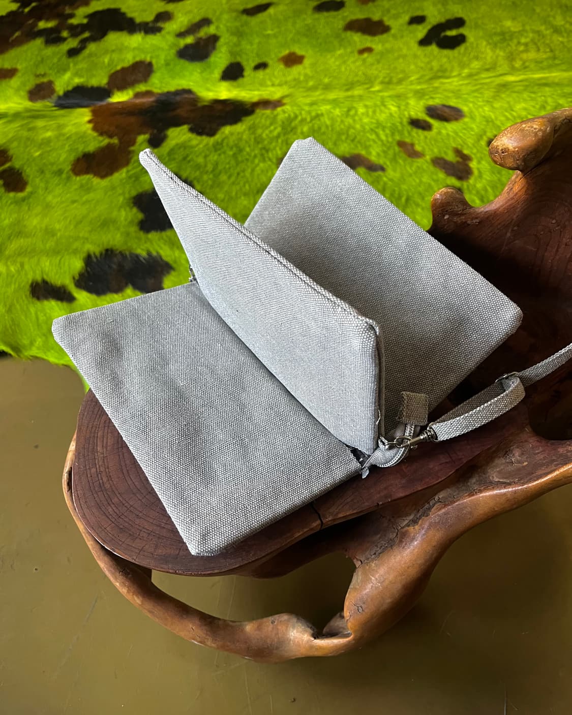 ZUCCa by Akira Onozuka 3-Layer Cross Bag 상품이미지6