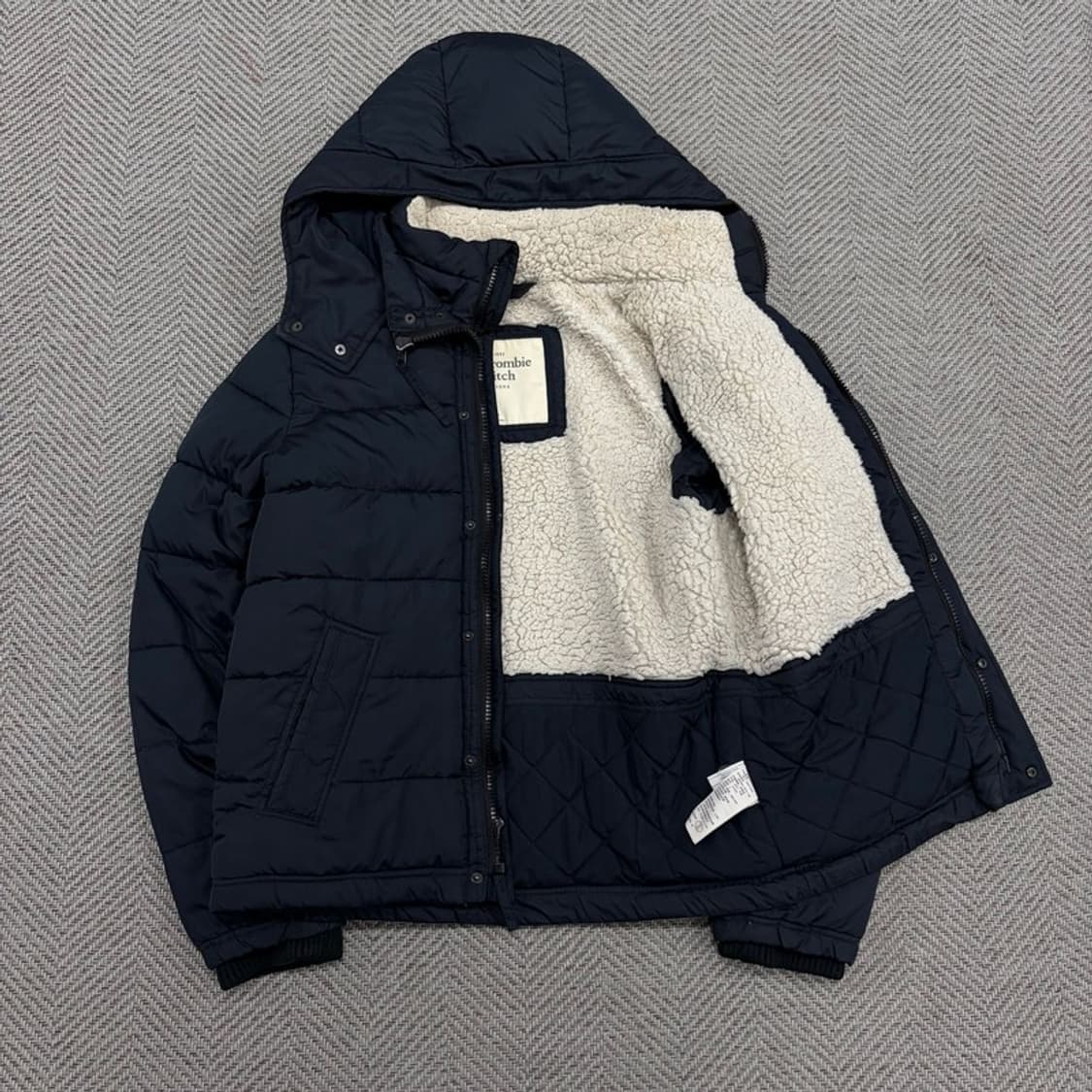 아베크롬비앤피치 후드 패딩 v3086 상품이미지5