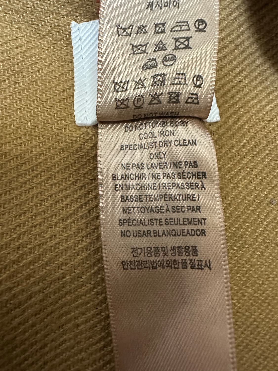 버버리 브라운 체크 캐시미어케이프 상품이미지8