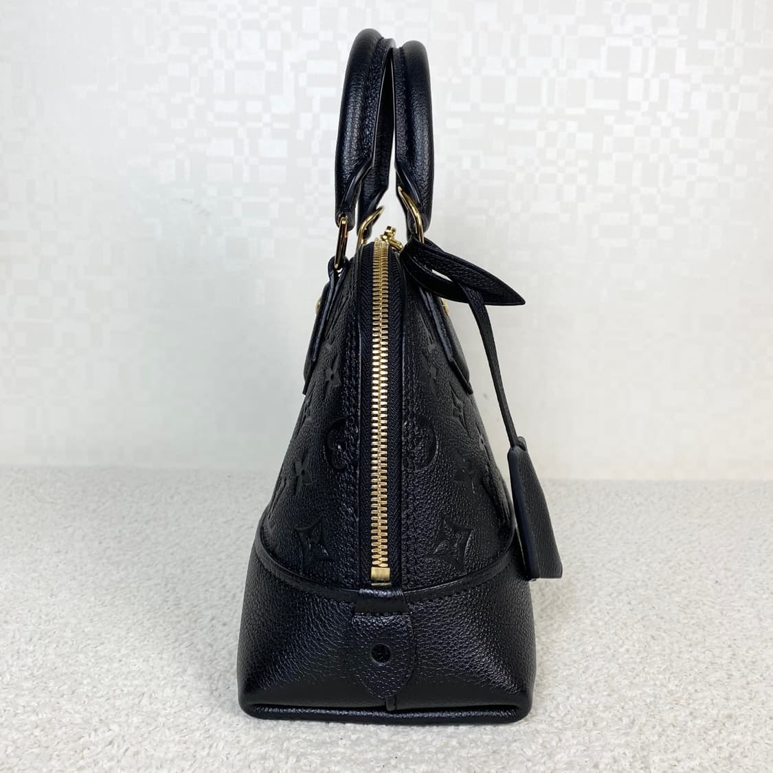 루이비통 네오 알마bb 크로스백  상품이미지3