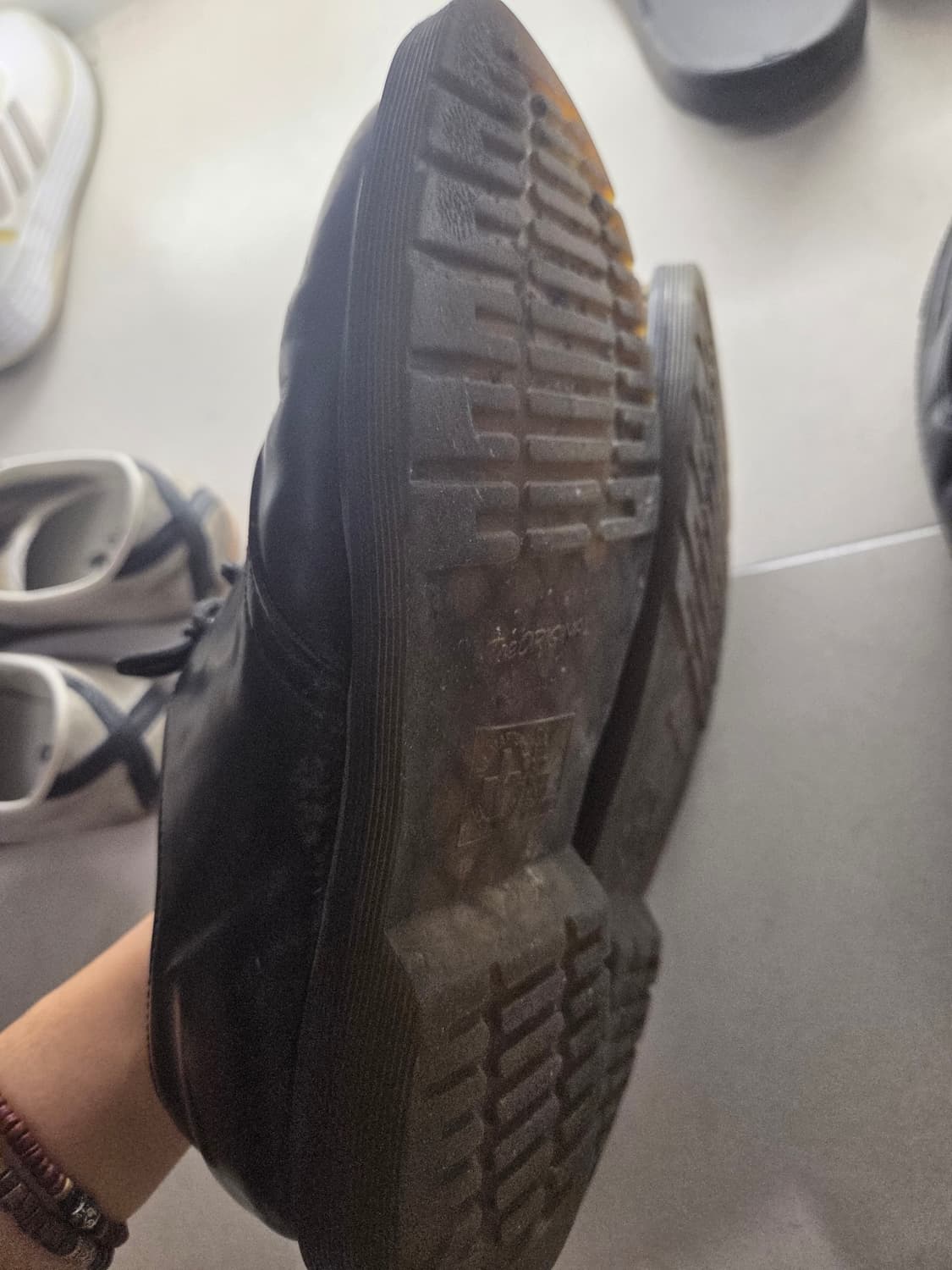 닥터마틴1461 스무스 uk8 270 상품이미지3