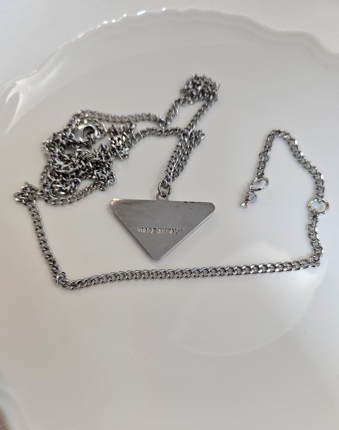 프라다 업사이클링 롱체인 목걸이 핑크 상품이미지6