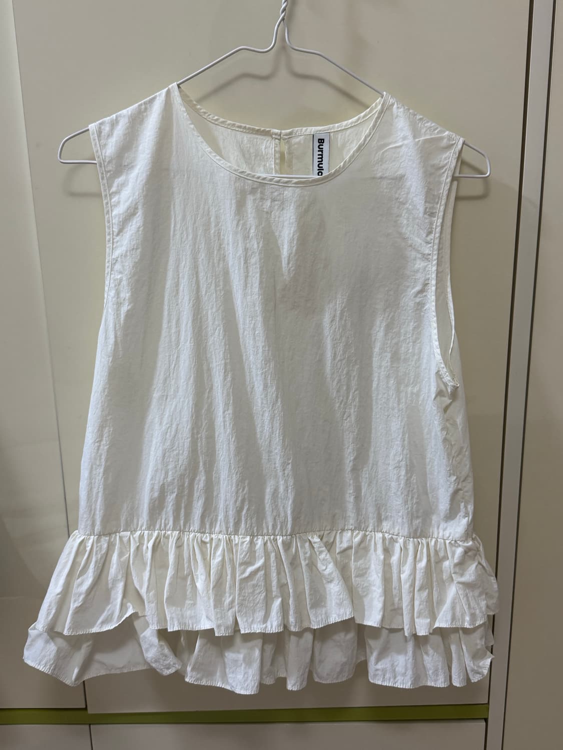 버뮬라 더블 프릴 슬리브리스탑 DOUBLE FRILL SLEEVELESS 상품이미지4