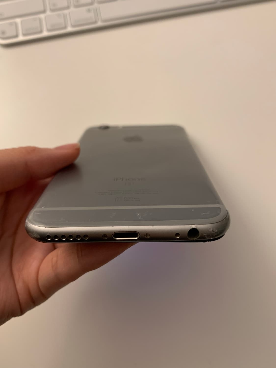 아이폰 6s 128g 스페이스그레이 배터리 효율100% 판매해요 상품이미지3