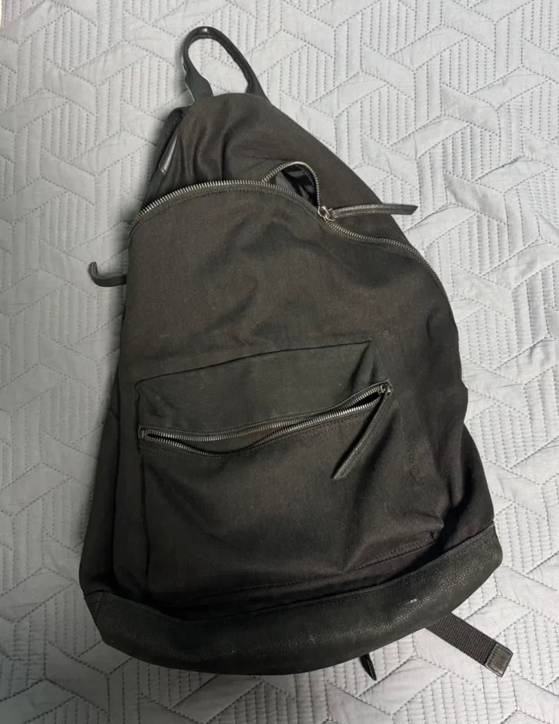 해칭룸 레더 데이팩 상품이미지1