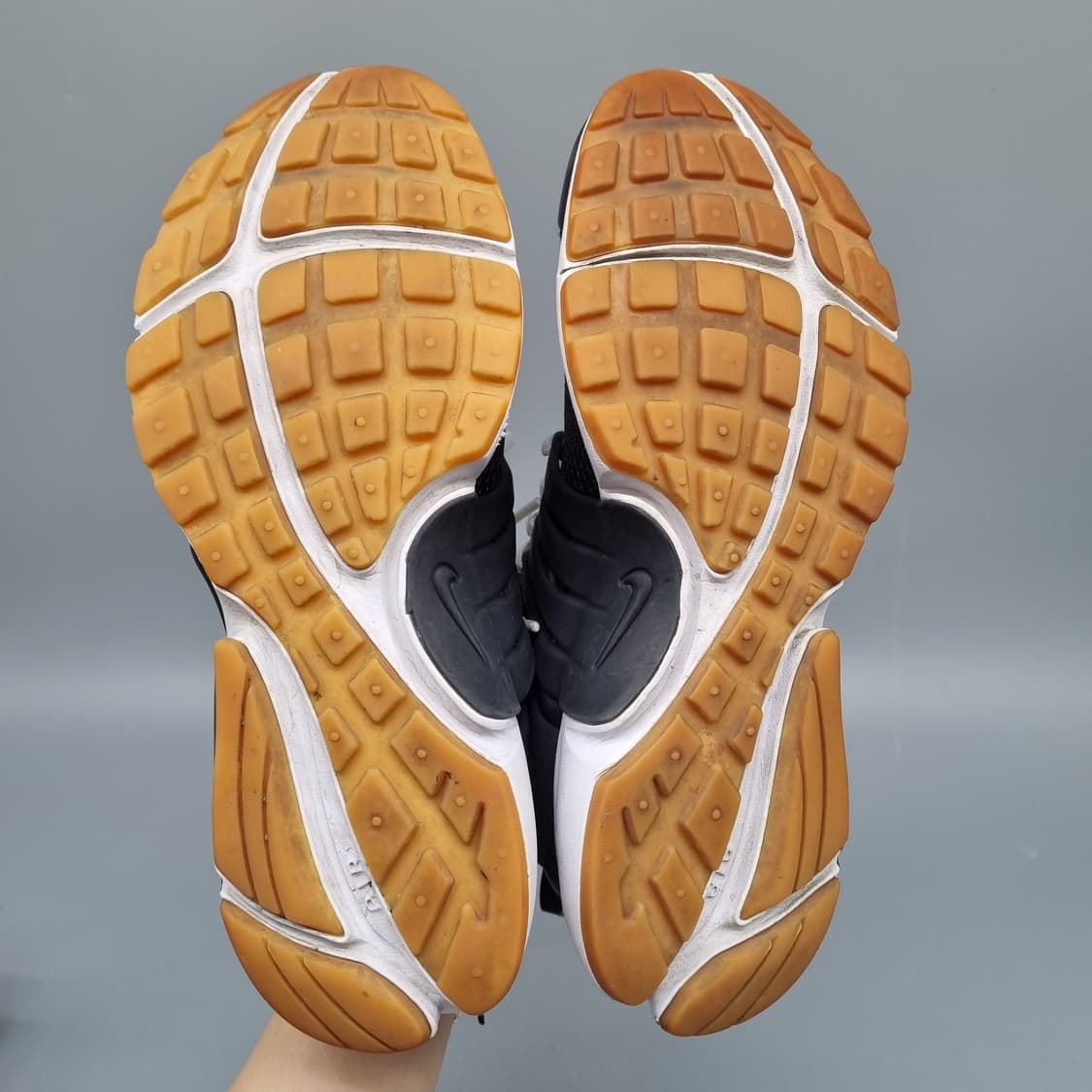 나이키 에어 프레스토 여성운동화240  상품이미지3