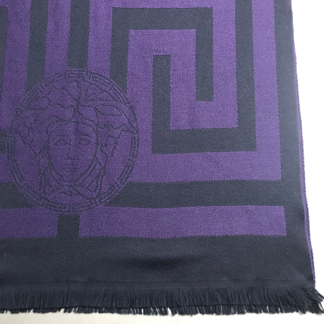 베르사체 메두사 머플러 퍼플 상품이미지7