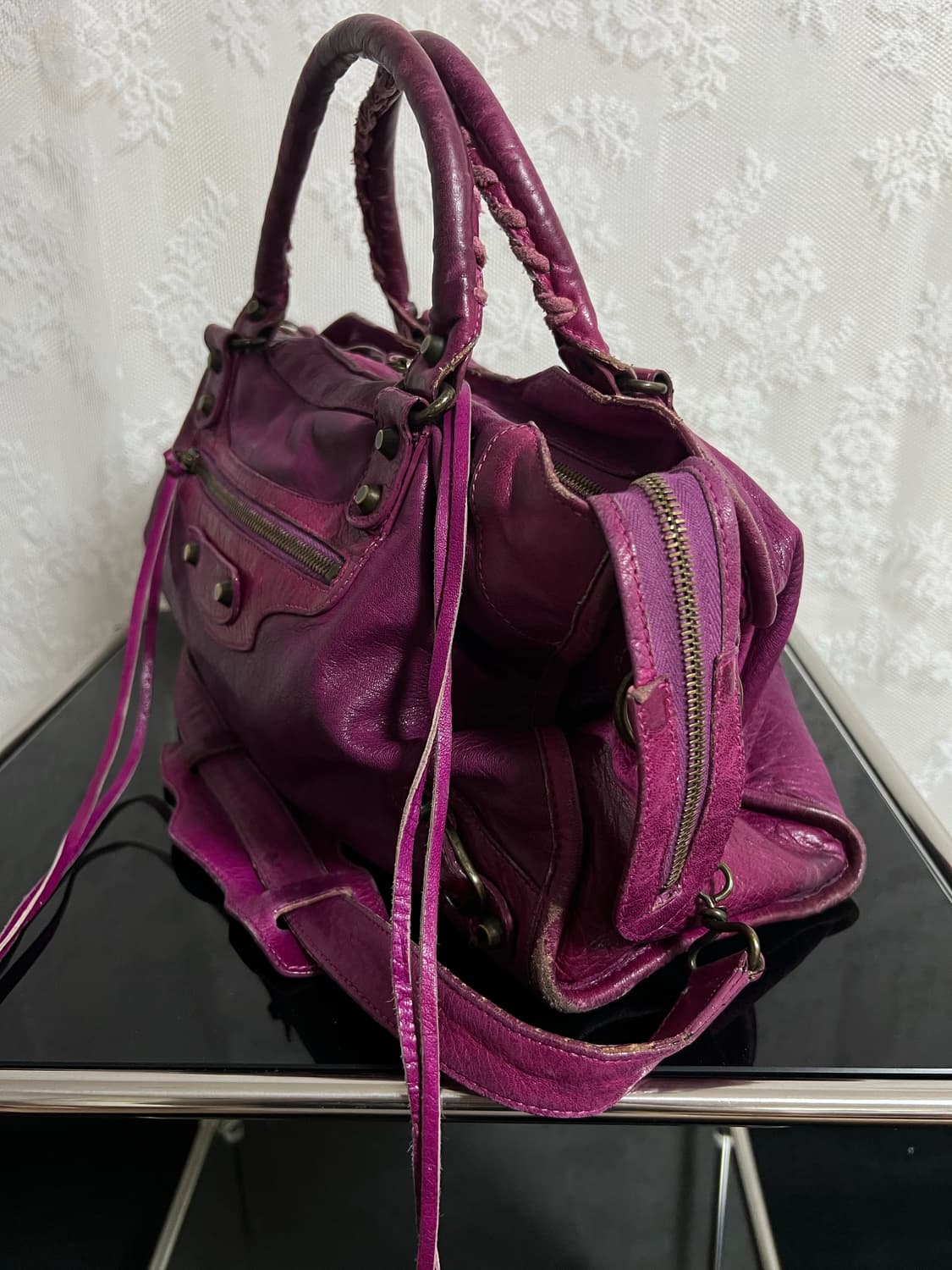 발렌시아가 클래식 모터백 상품이미지4