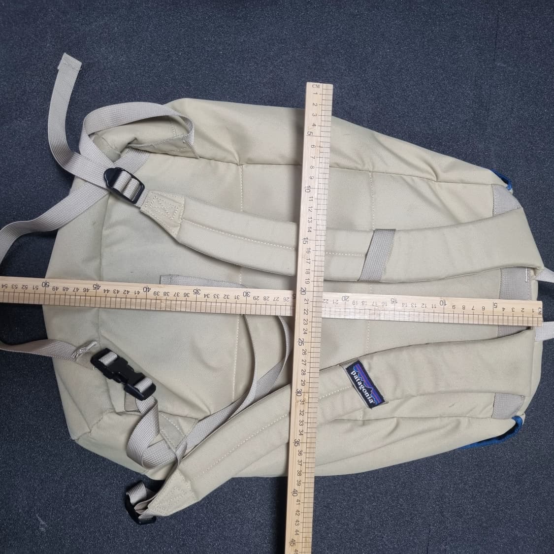 파타고니아 베이지 백팩 상품이미지4