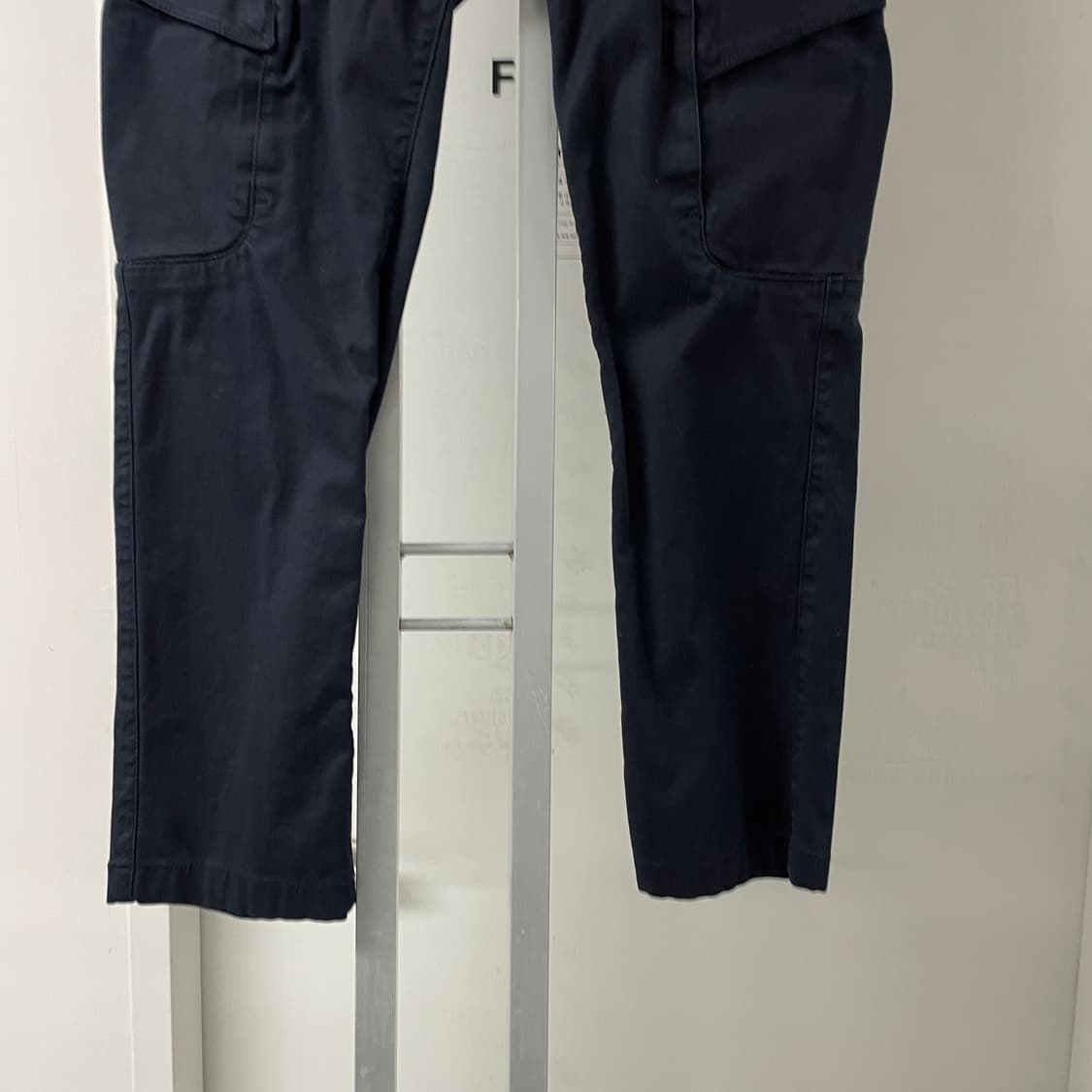 스톤아일랜드 카고 팬츠 네이비 82 상품이미지3