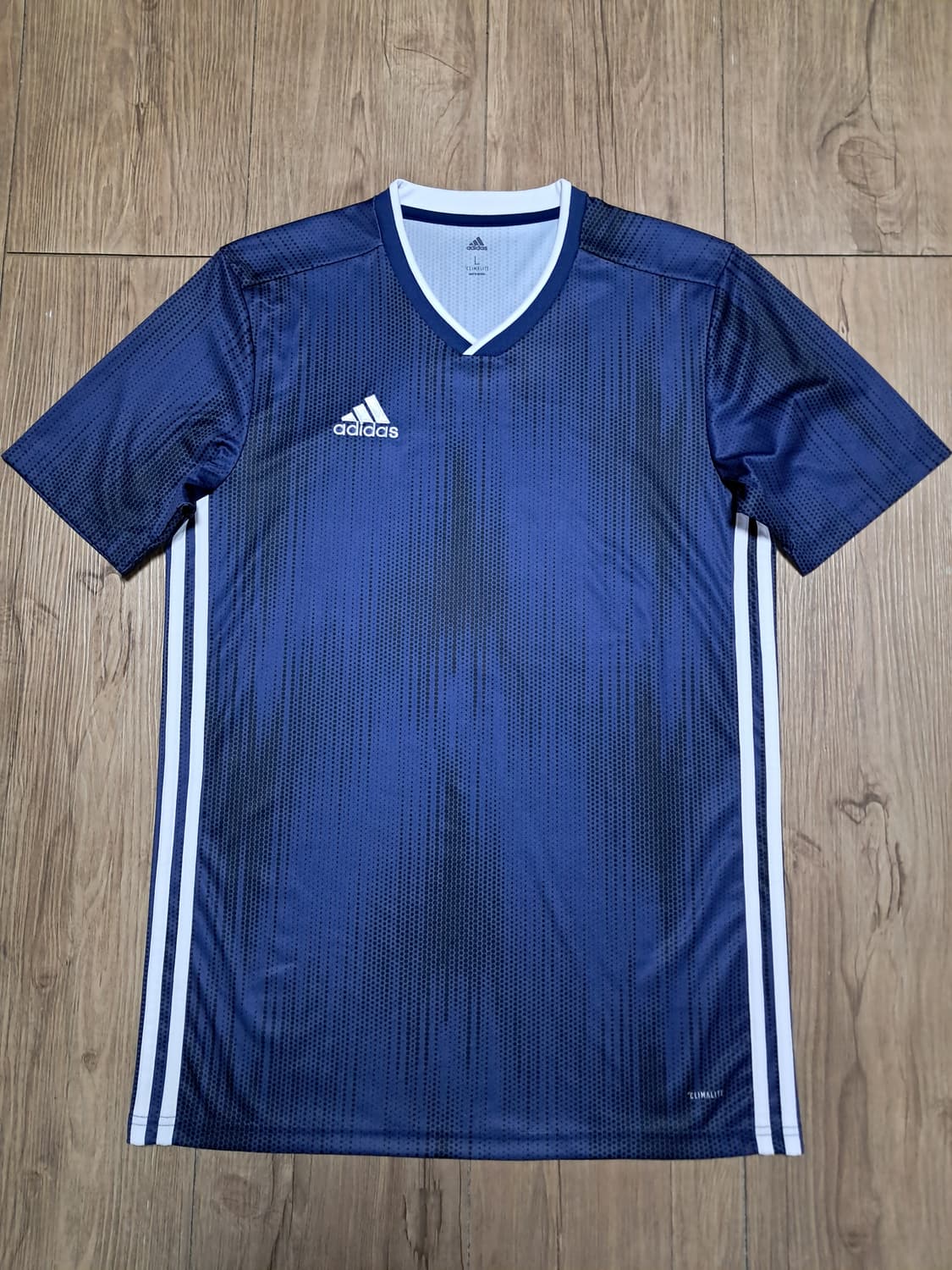 아디다스 여성 반팔티 L 상품이미지3