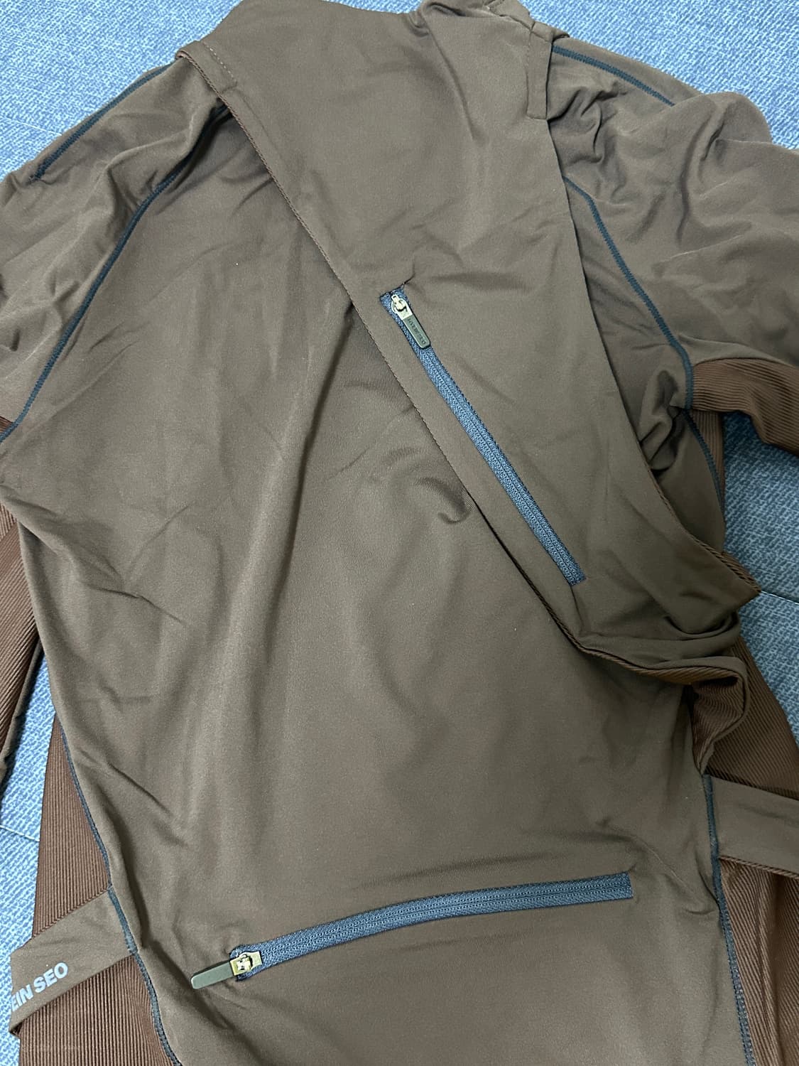 혜인서 트랙탑 버건디 3사이즈 새상품 상품이미지3