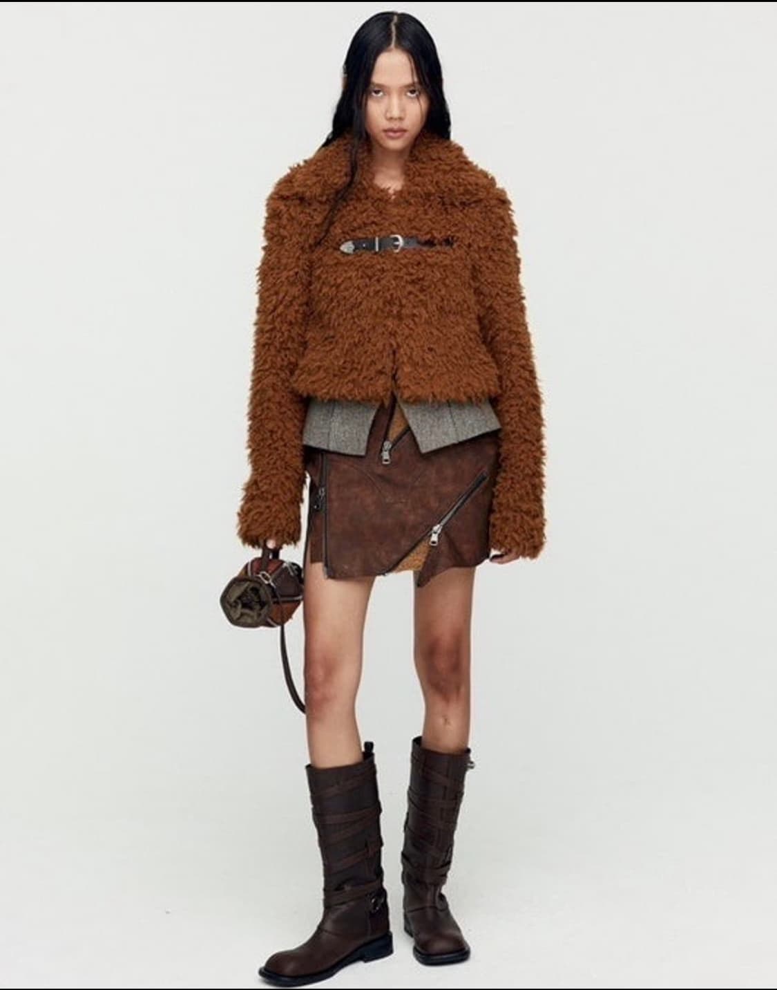 앤더슨벨 퍼자켓 (GOLDIE FAUX FUR CARDIGAN) 상품이미지1