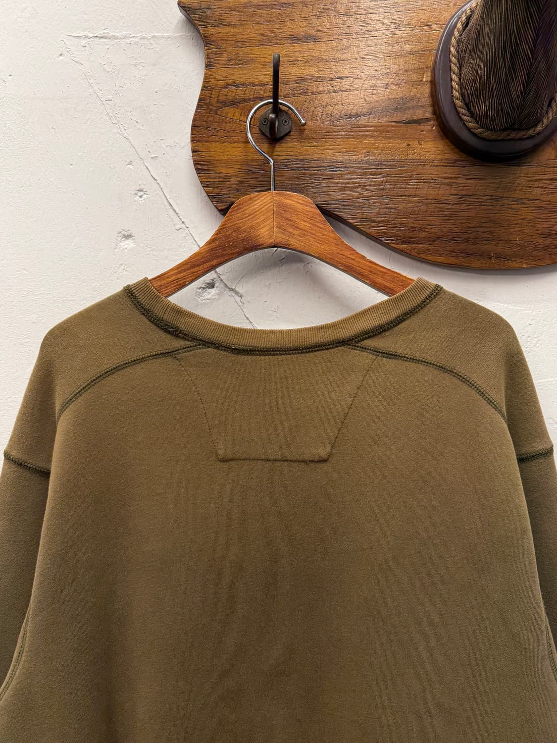 Eddie Bauer Script Logo Sweatshirt 상품이미지5