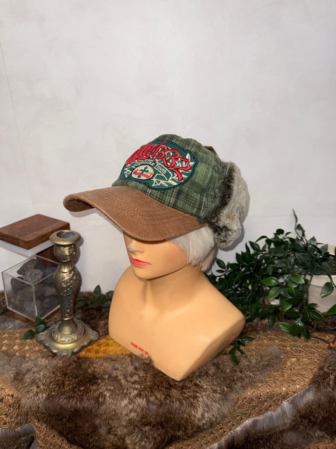 UGIZ khaki check corduroy trapper hat 상품이미지1